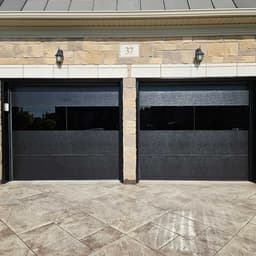Frameless Glass Garage Door Thumbnail 5